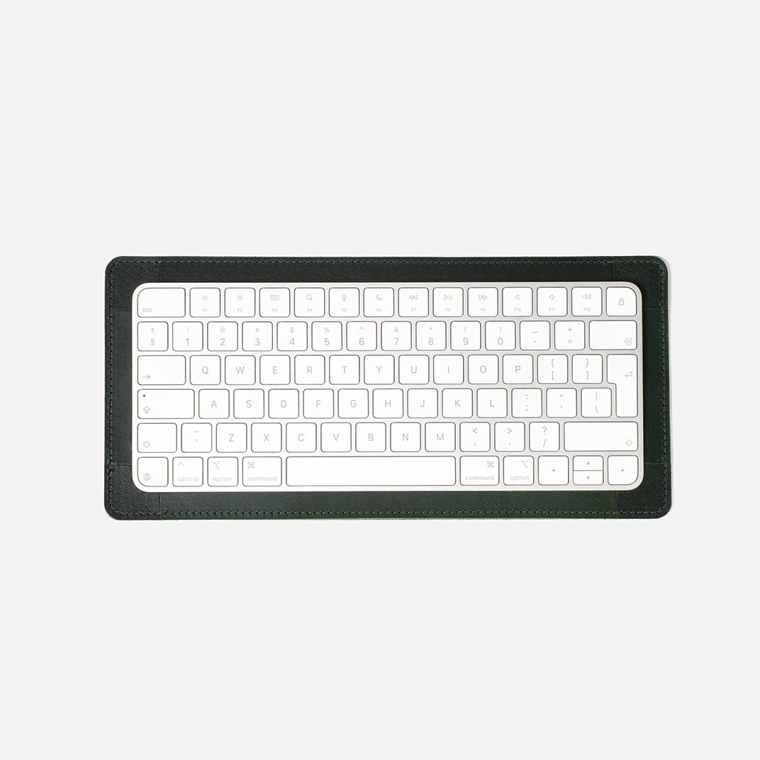 Full-Grain Leather Tray for Magic Keyboard